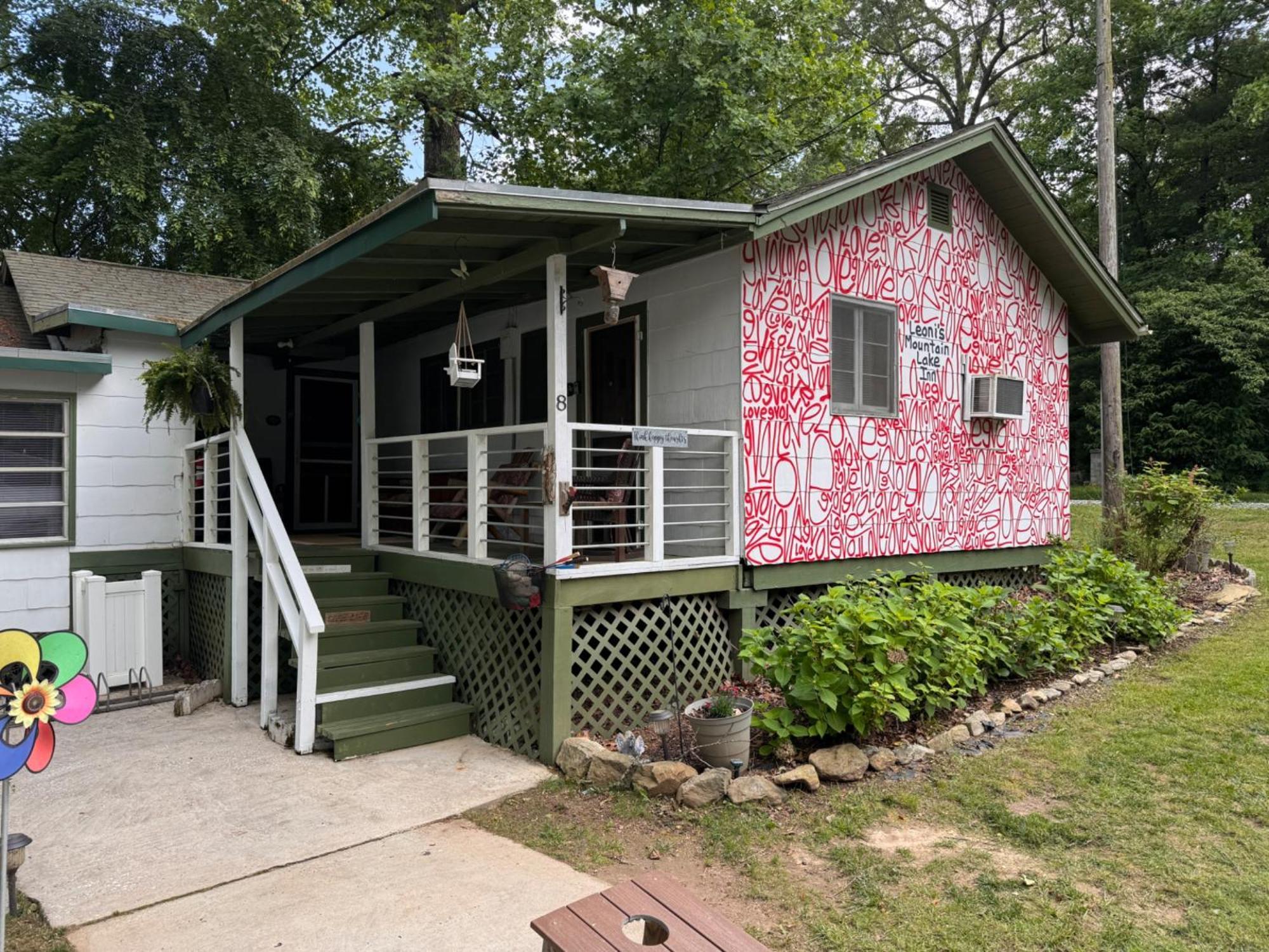 הנדרסונוויל Mountain Lake Cottages מראה חיצוני תמונה