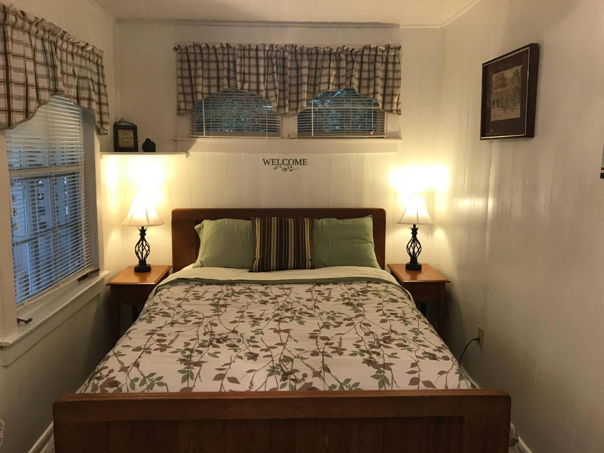 הנדרסונוויל Mountain Lake Cottages מראה חיצוני תמונה