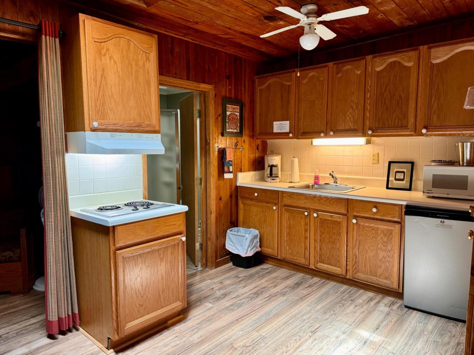 הנדרסונוויל Mountain Lake Cottages מראה חיצוני תמונה