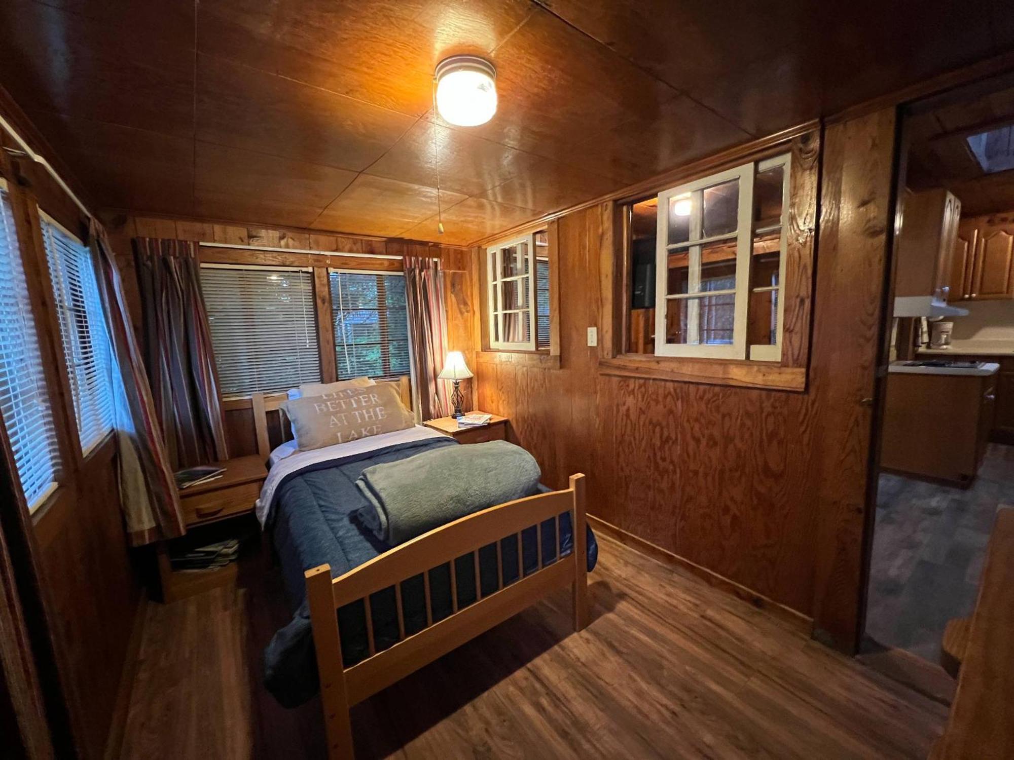 הנדרסונוויל Mountain Lake Cottages מראה חיצוני תמונה