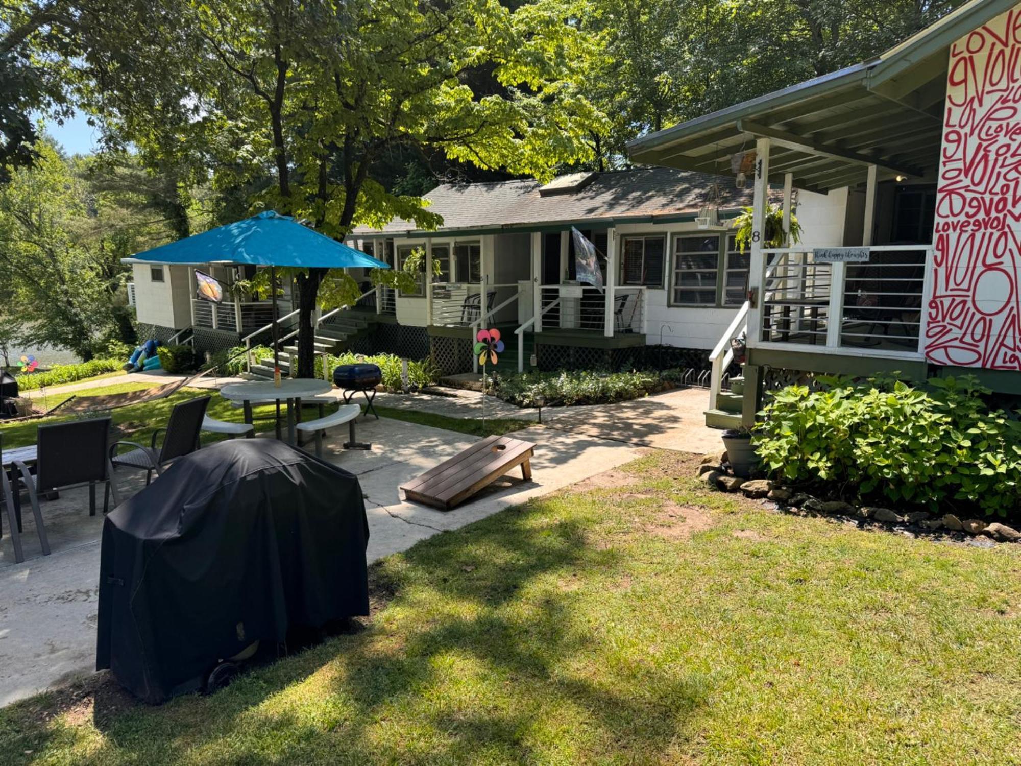 הנדרסונוויל Mountain Lake Cottages מראה חיצוני תמונה
